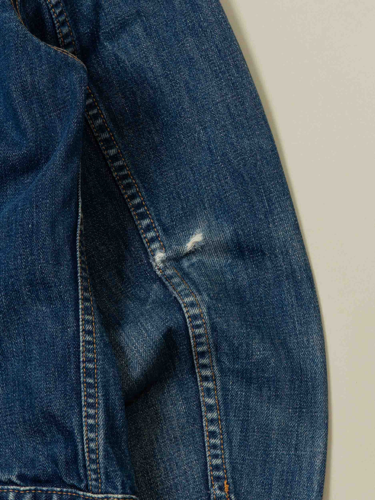 Vtg 1990s Levi's Denim Jacket (Women's S)
