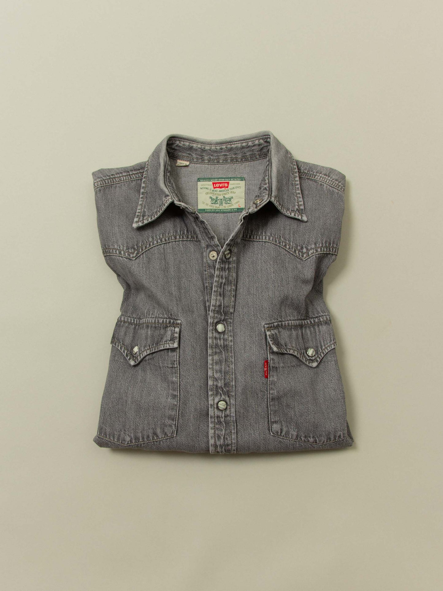 Vtg 1990s Levi's Western Denim Shirt – Made in Portugal (L)