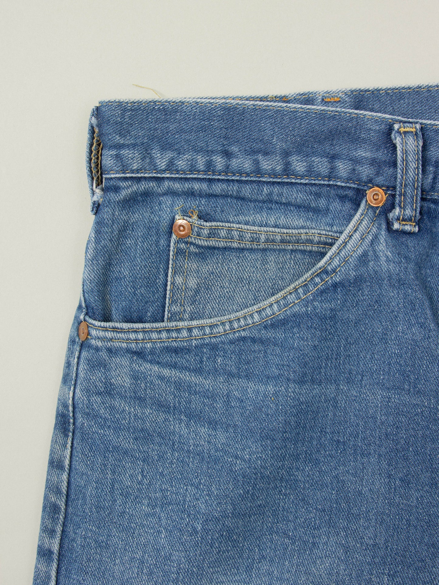 Vtg 1980s Lee Riders Jeans - Made in USA (38x31)