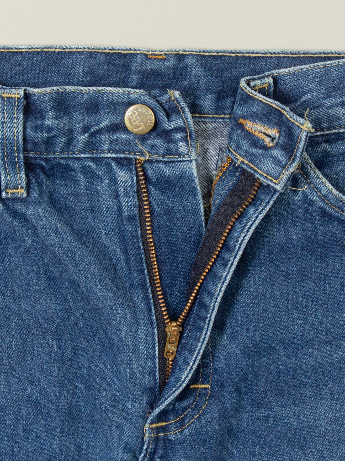 Vtg 1980s Lee Riders Jeans - Made in USA (28x31)