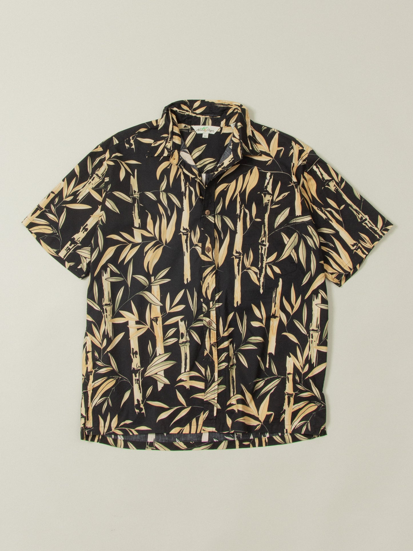 Vtg 1990s Hawaiian Shirt (M)