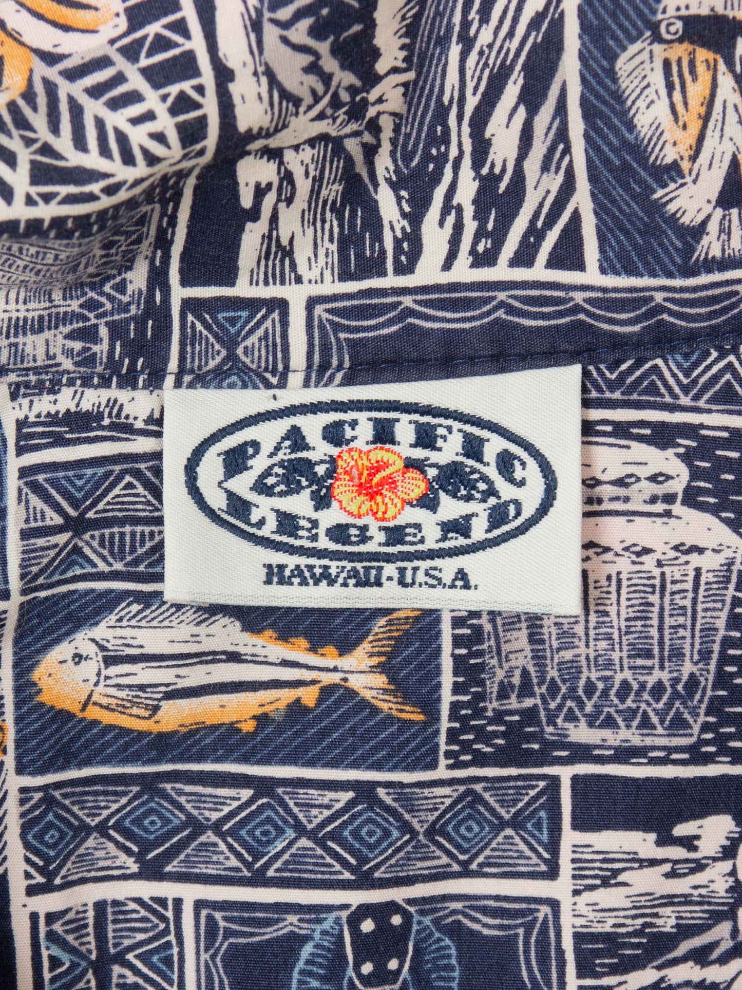 Vtg 1980s Hawaiian Shirt - Made in USA (L)