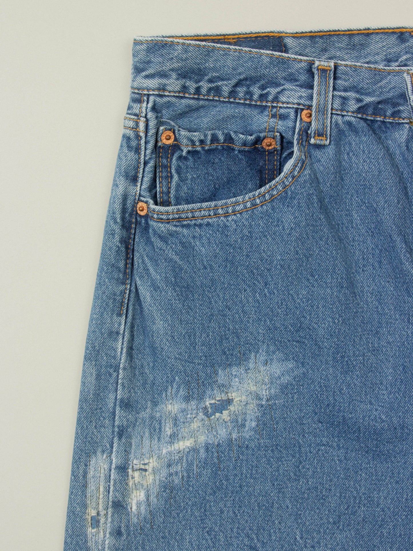 Vtg 1990s Levi's 501 - Made in USA (32x32)