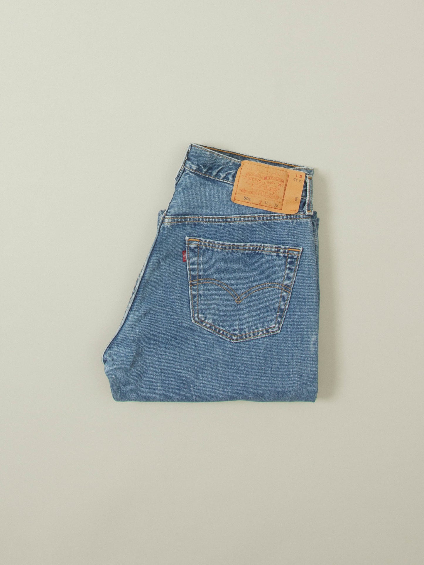 Vtg 1990s Levi's 501 - Made in USA (32x32)