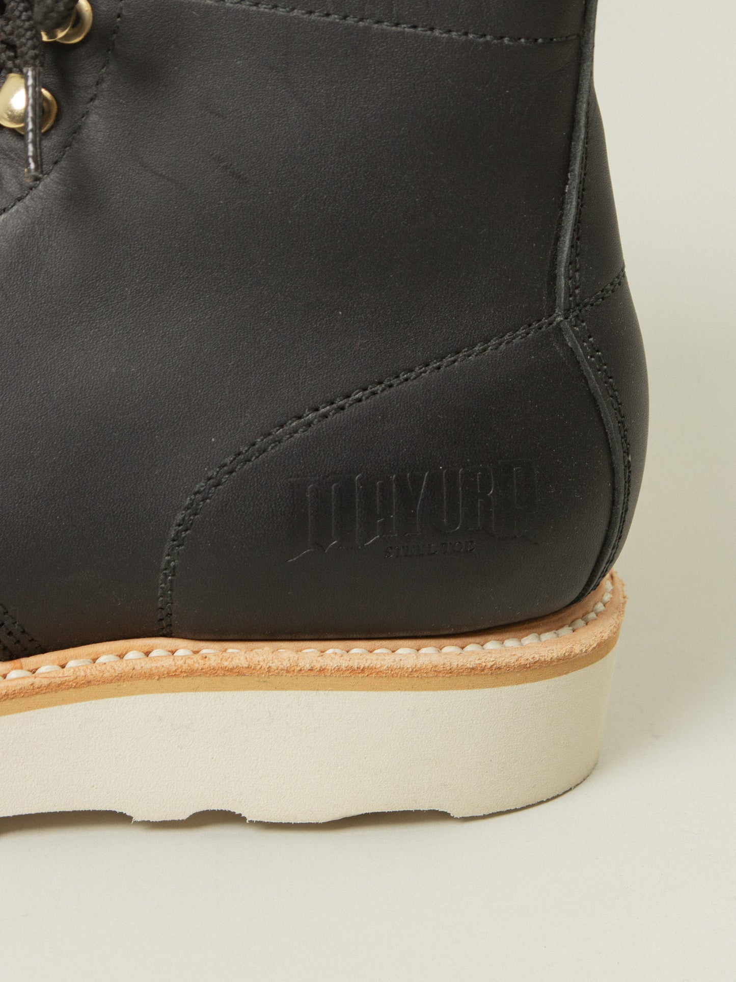 Mayura Black Worker Boots Vibram