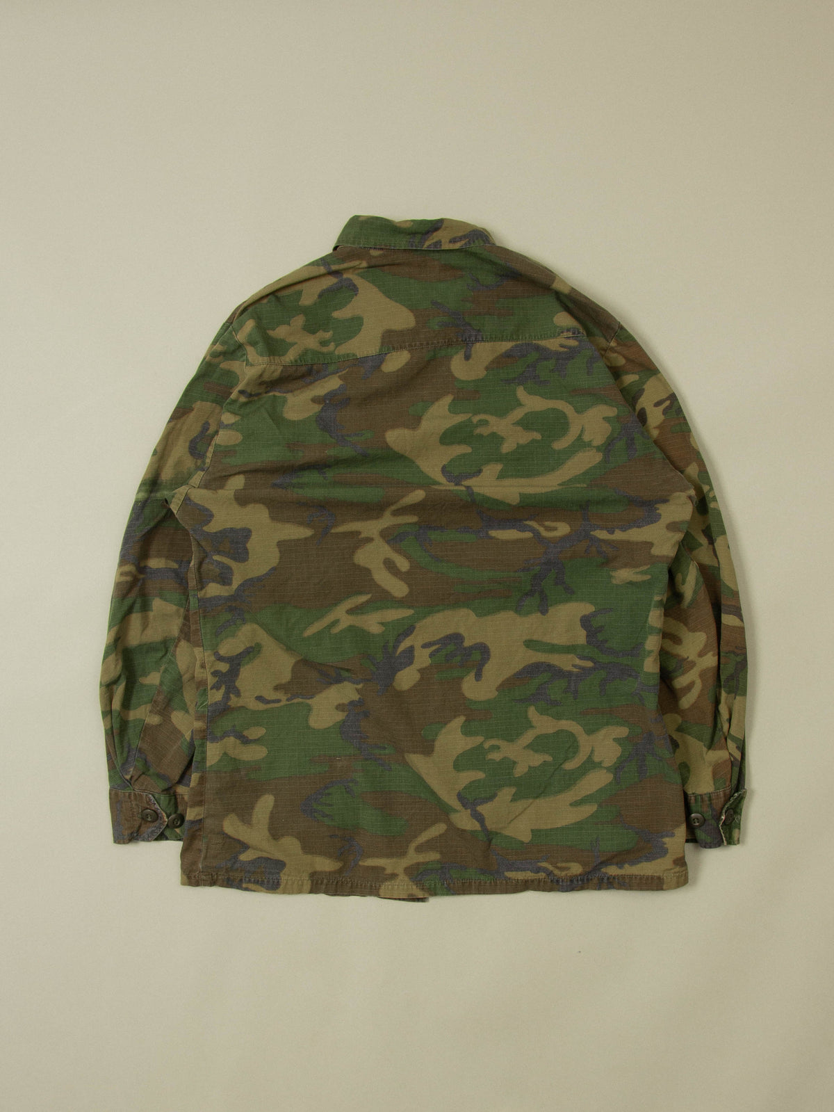 Vtg 1960s US Army Camo Jungle Jacket (M/L)