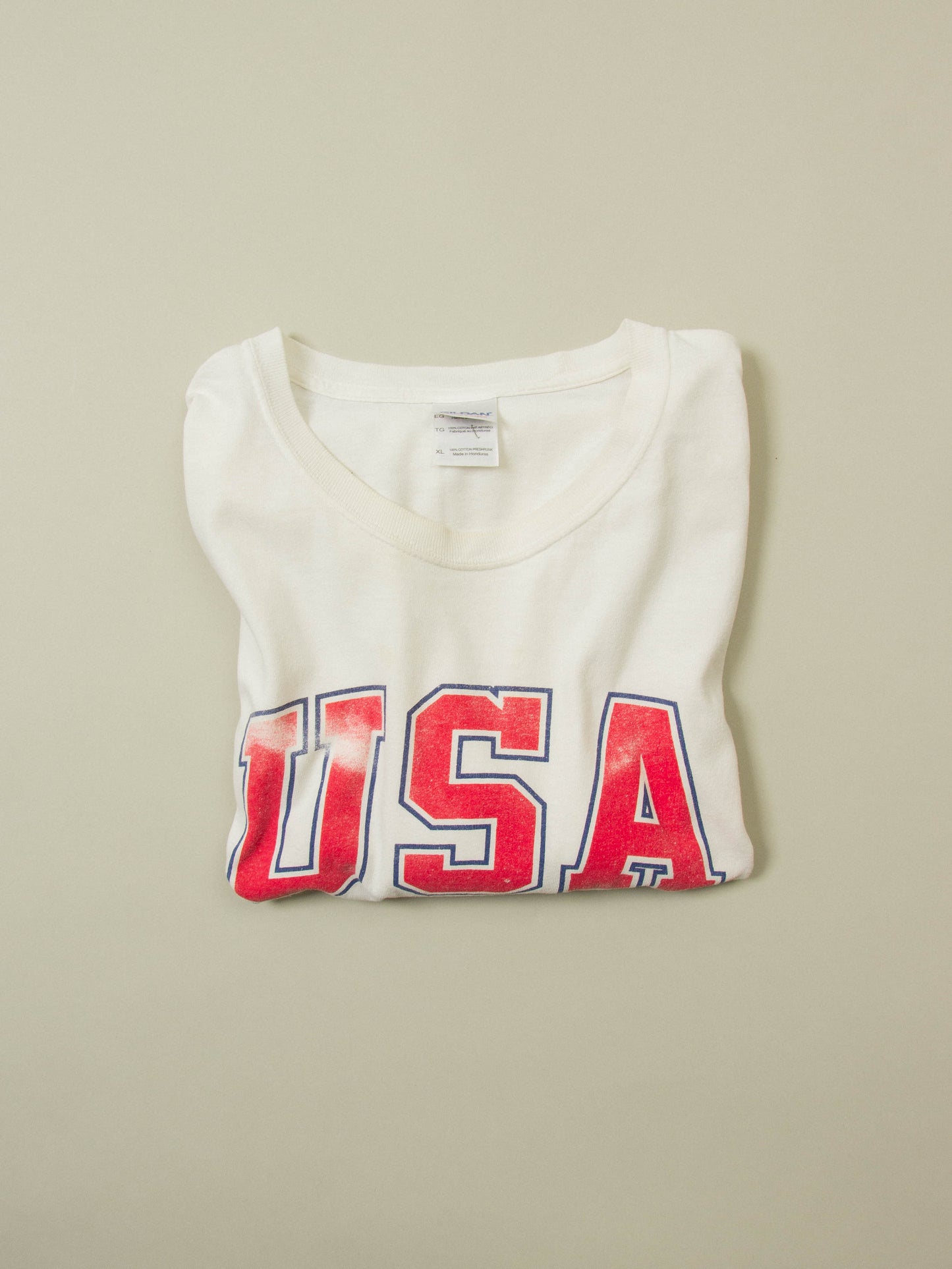 Vtg 'USA' Faded Graphic Tee (XL)