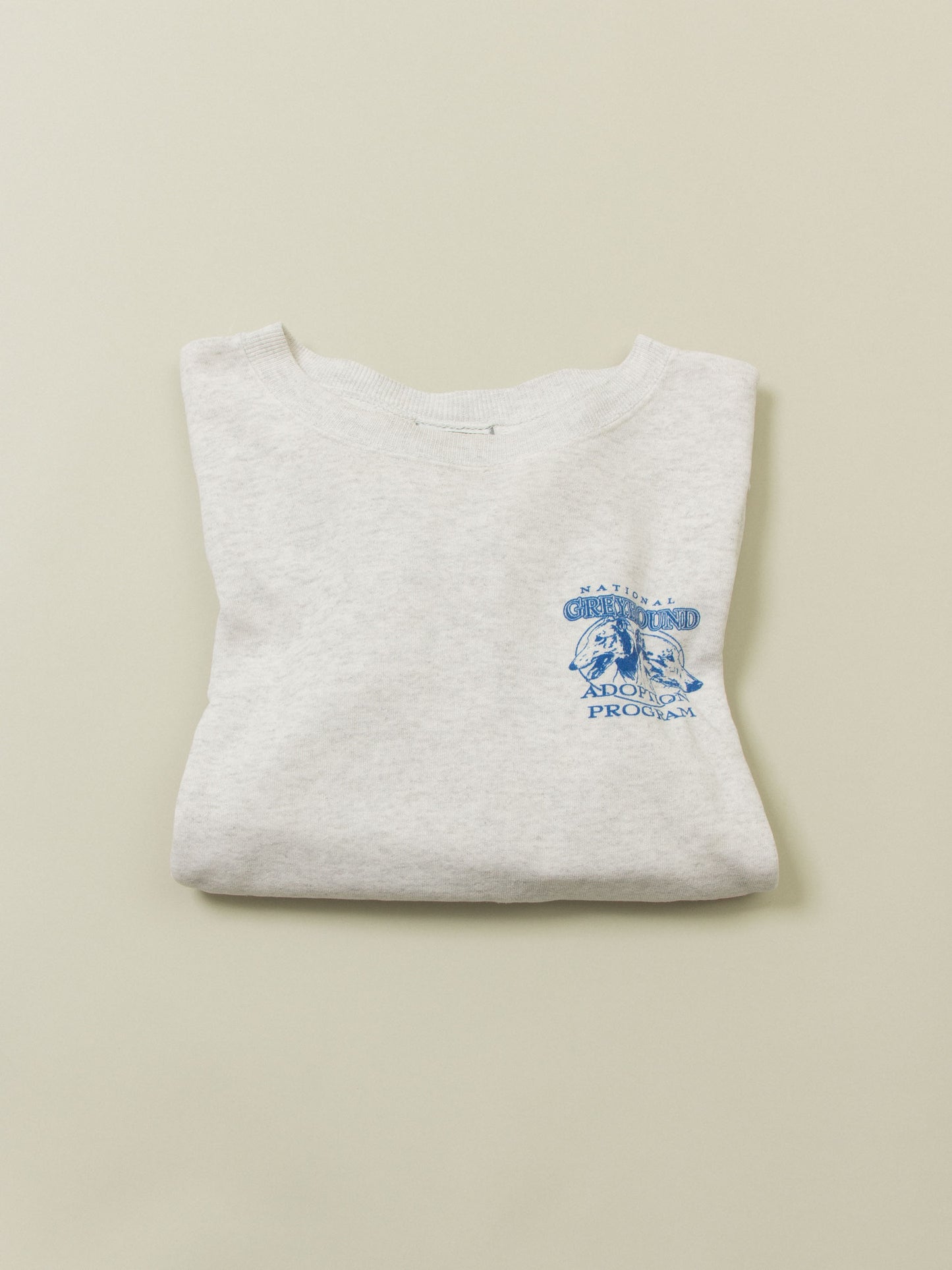 Vtg 1990s Lee 'Greyhound' Graphic Sweatshirt – Made in USA (XL)