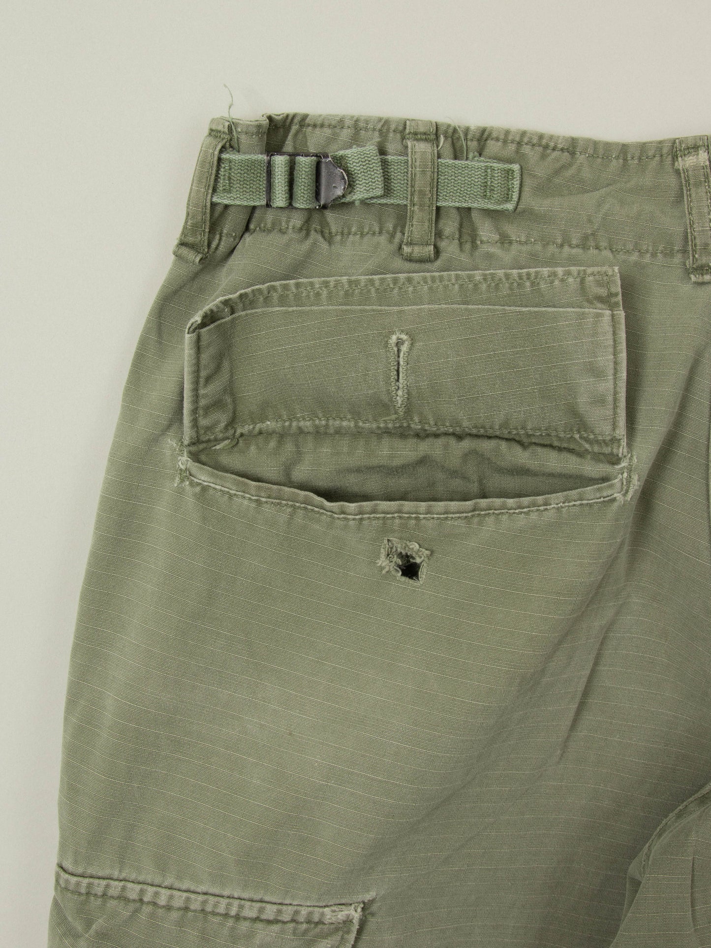 Vtg 1969 US Army 'Vietnam War' Jungle Trousers (S-Short)