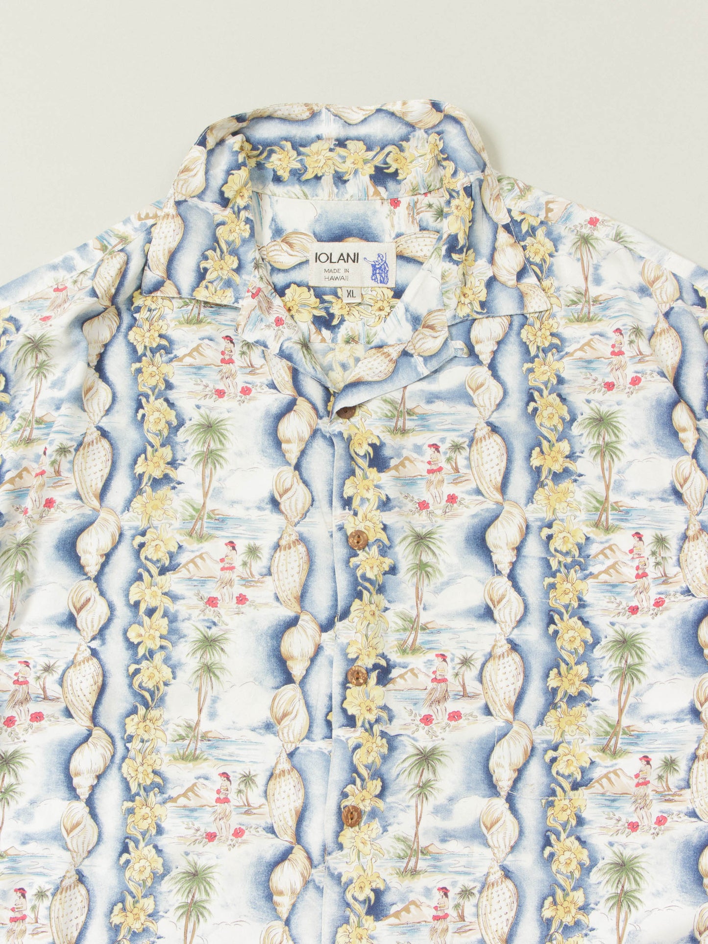 Vtg 1990s Hawaiian Shirt - Made in Hawaii (L)