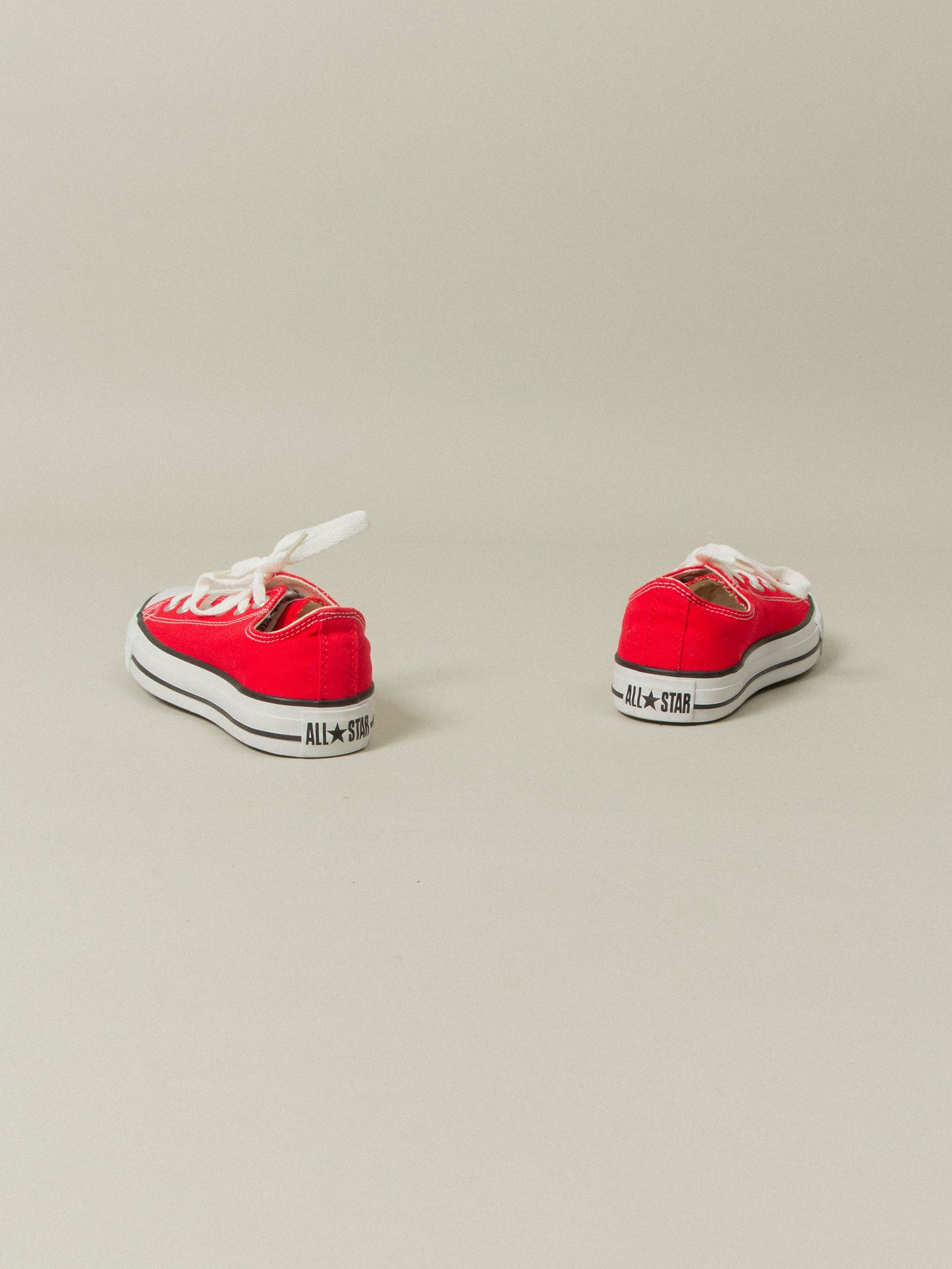 NOS Early 2000s Converse All Star Low-Top - Red