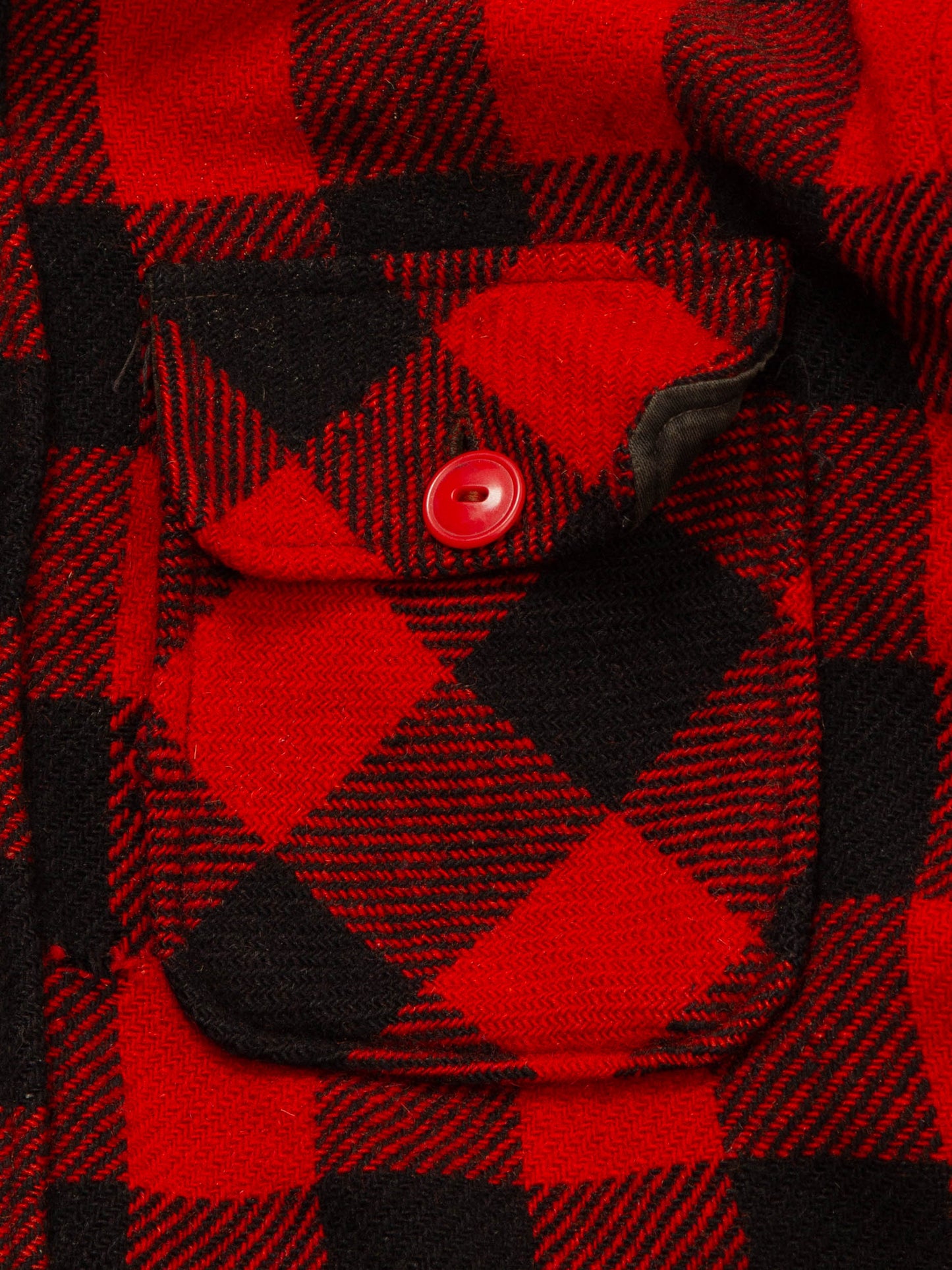 Vtg 1960s Buffalo Plaid Wool Shirt (S/M)