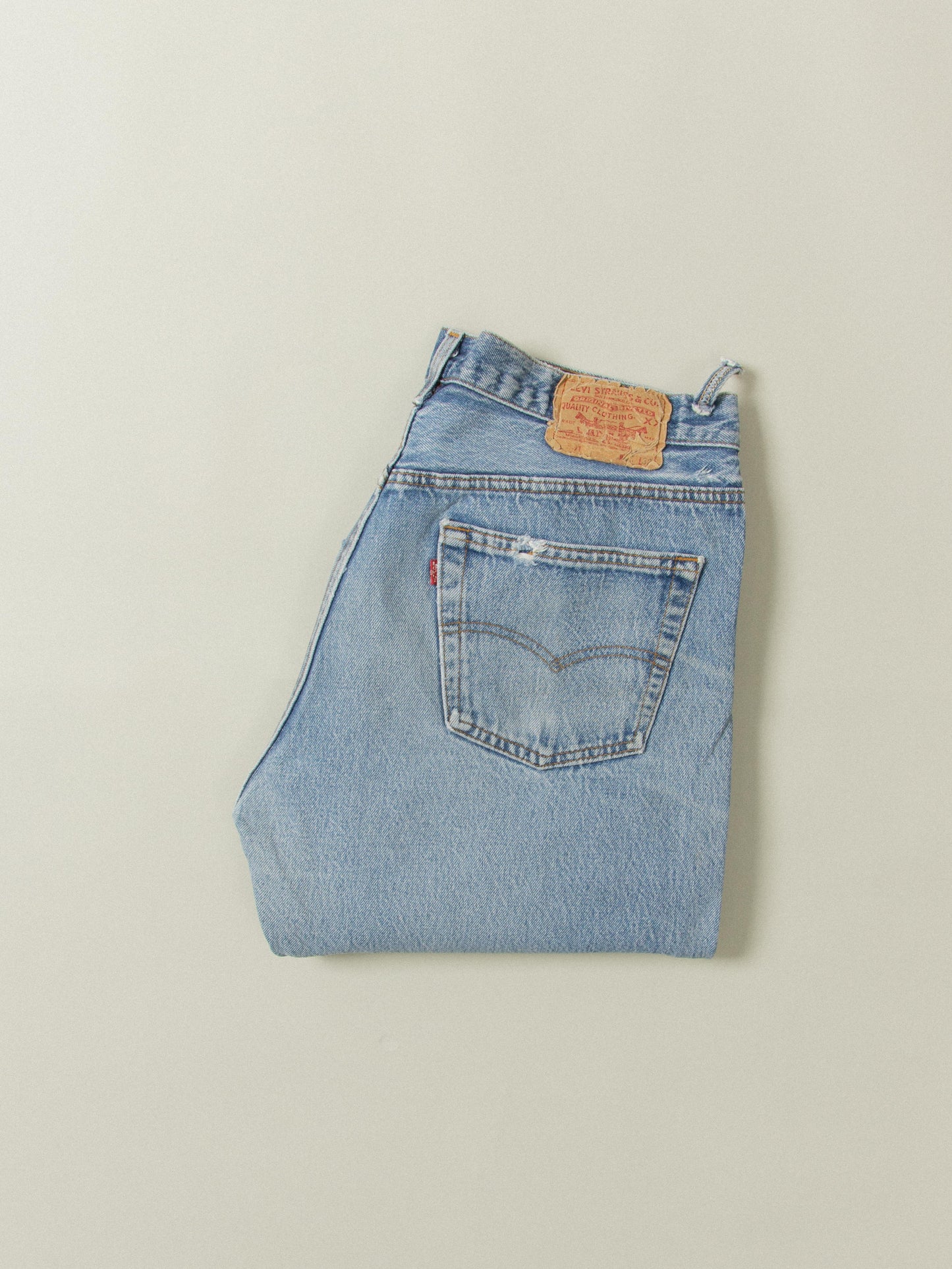 Vtg 1980s Levi's 501 - Made in USA (34x32)