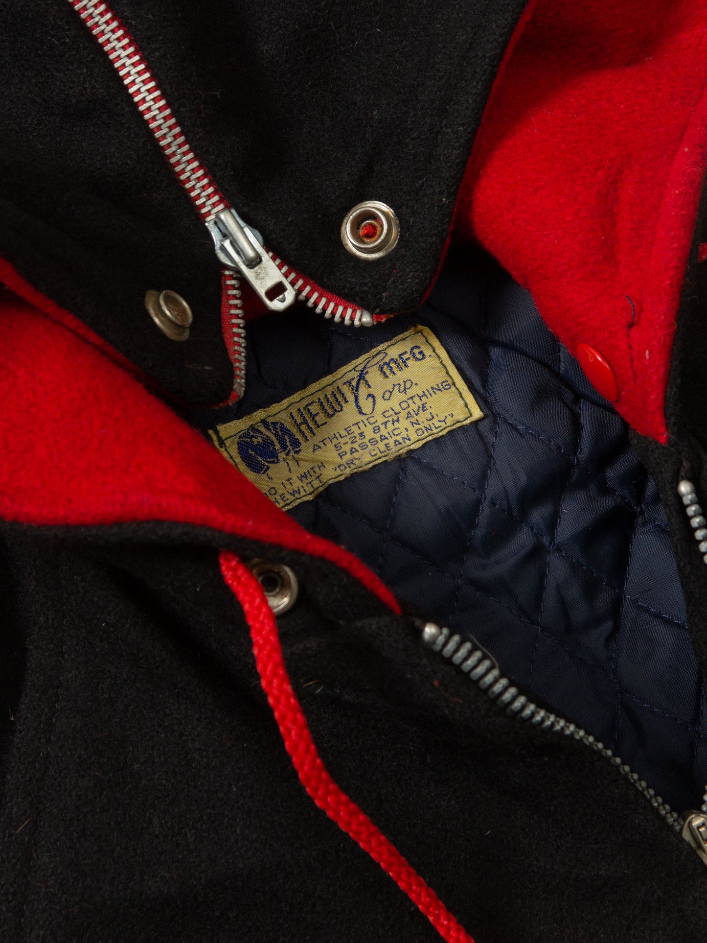 Vtg 1960s Hewitt Mfg. Hooded Varsity Jacket (M)