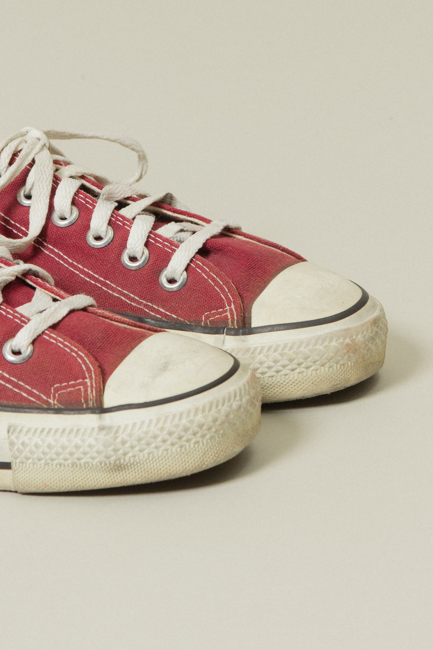 Vtg 1980s Converse  All Star Low-Top - Made in USA (US 6.5-EU 39.5)