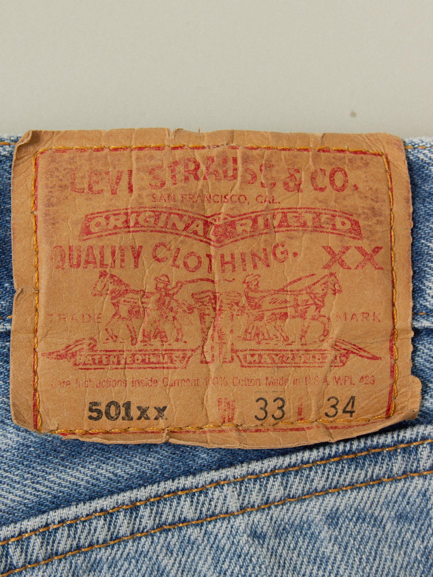 Vtg 1990s Levi's 501 - Made in USA (32x32)
