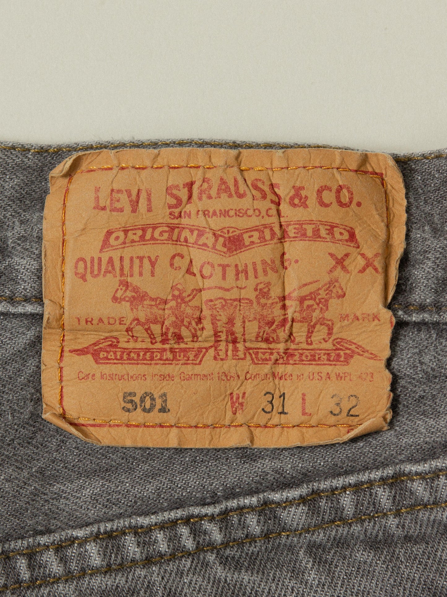 Vtg 1990s Levi's 501 - Made in USA (30x32)