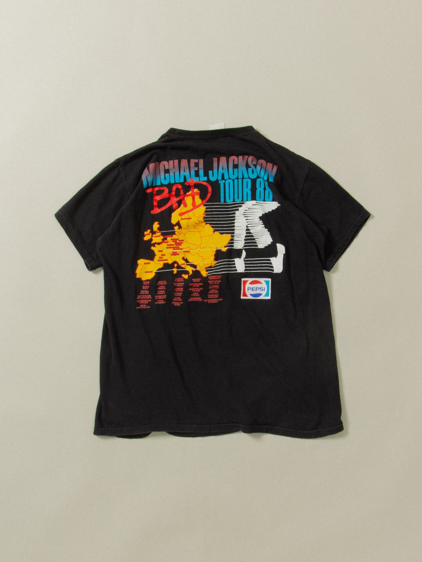 Vtg 1988 Michael Jackson "Bad Tour" Tee (S)