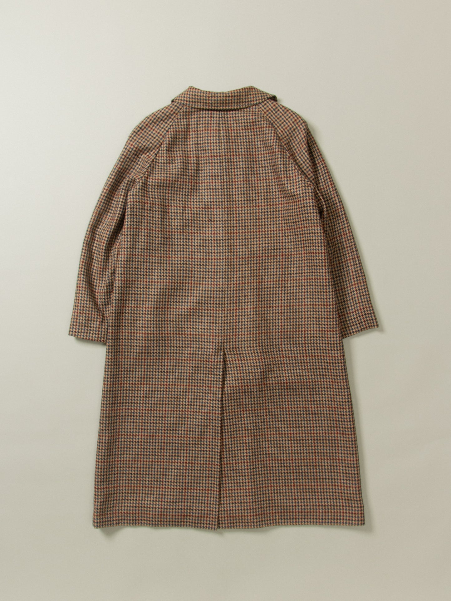 Vtg 1970s Women's Aquascutum Houndstooth Raglan Coat (M)