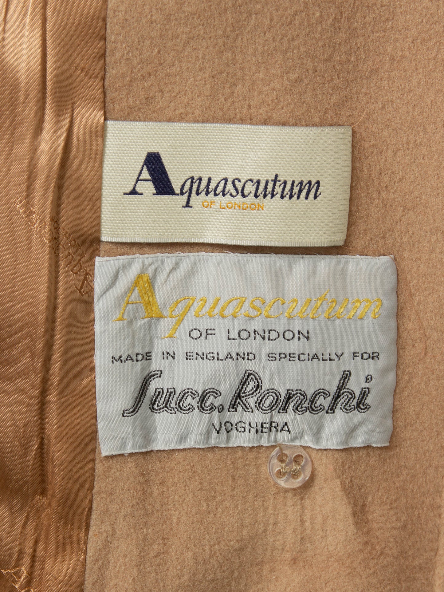 Vtg 1980s Aquascutum Raglan Coat - Made in England (M)