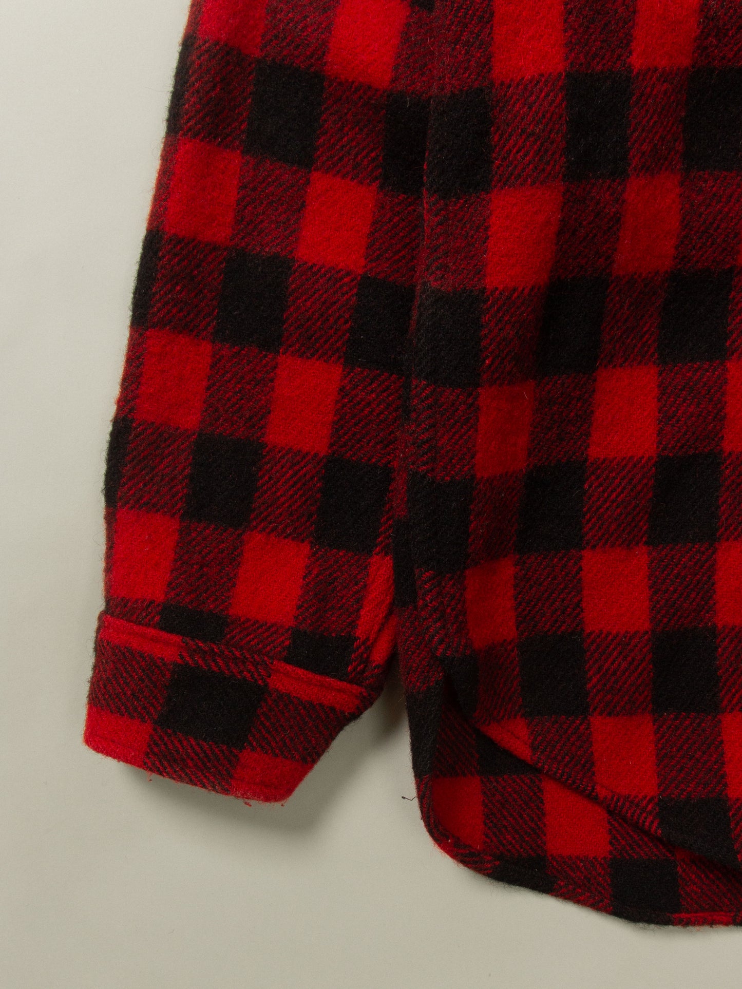 Vtg 1980s Woolrich Plaid Flannel Shirt - Made in USA (L)