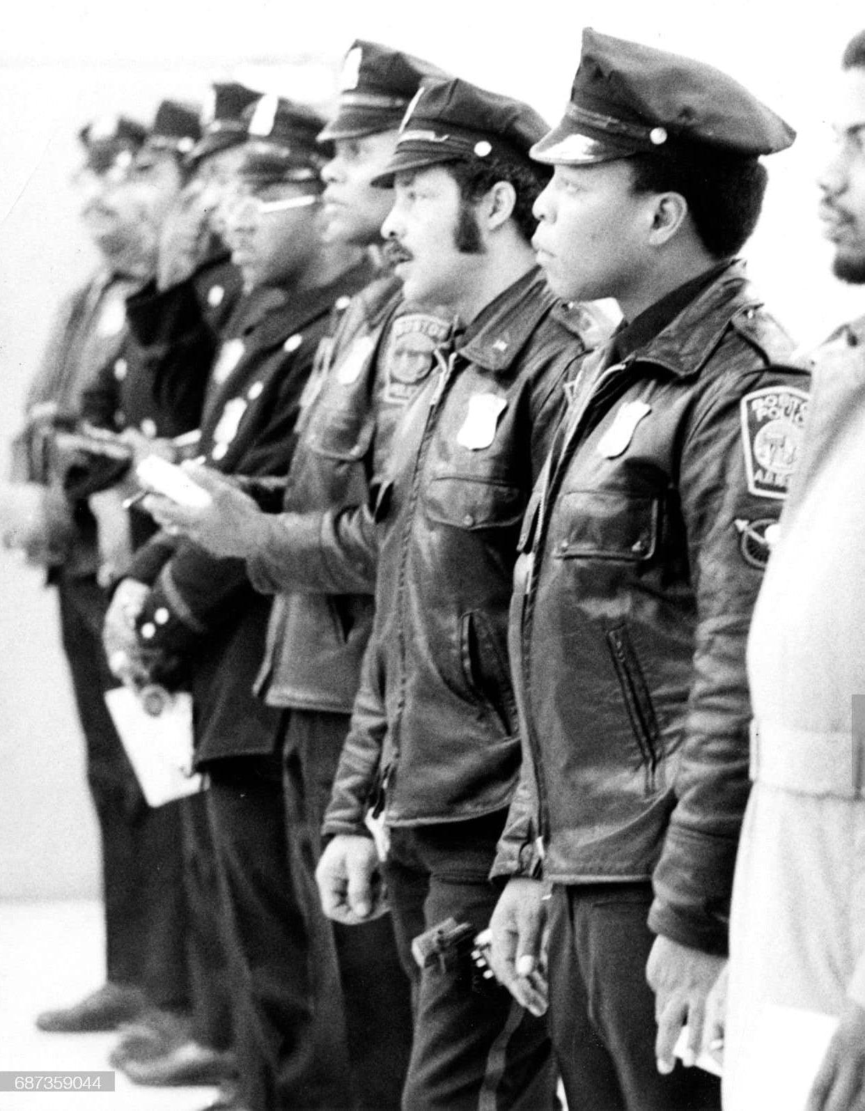 Vtg 1970s Boston Police Leather Jacket (L) – Broadway & Sons