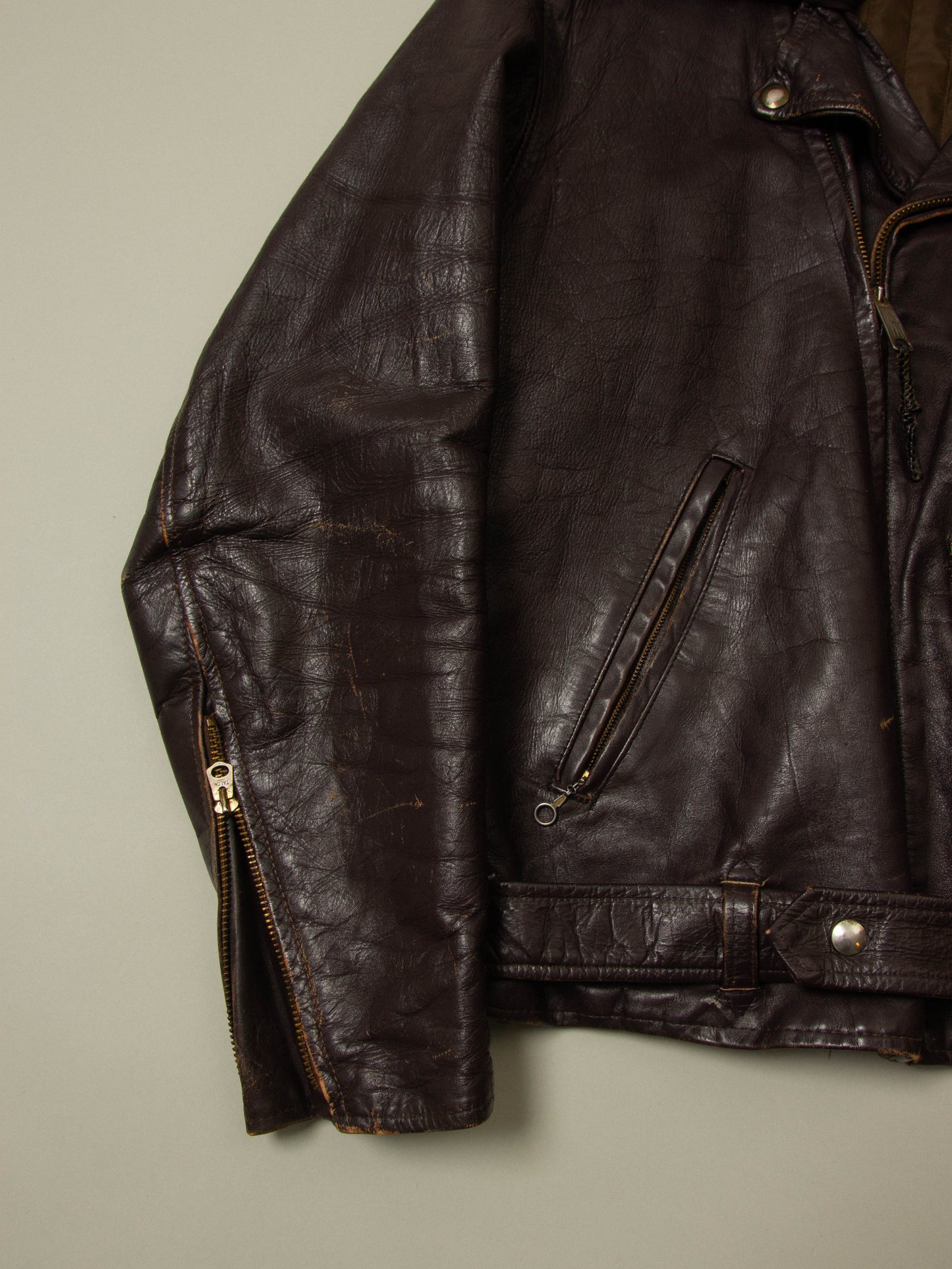 Vtg 1960s Biker Leather Jacket (L)