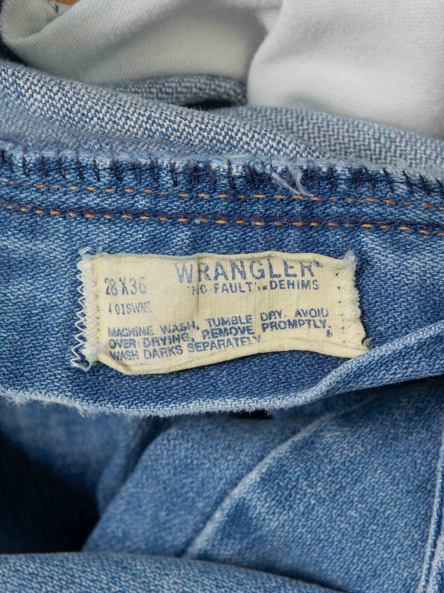 Vtg 1970s Wrangler Jeans - Made in USA (28x35)