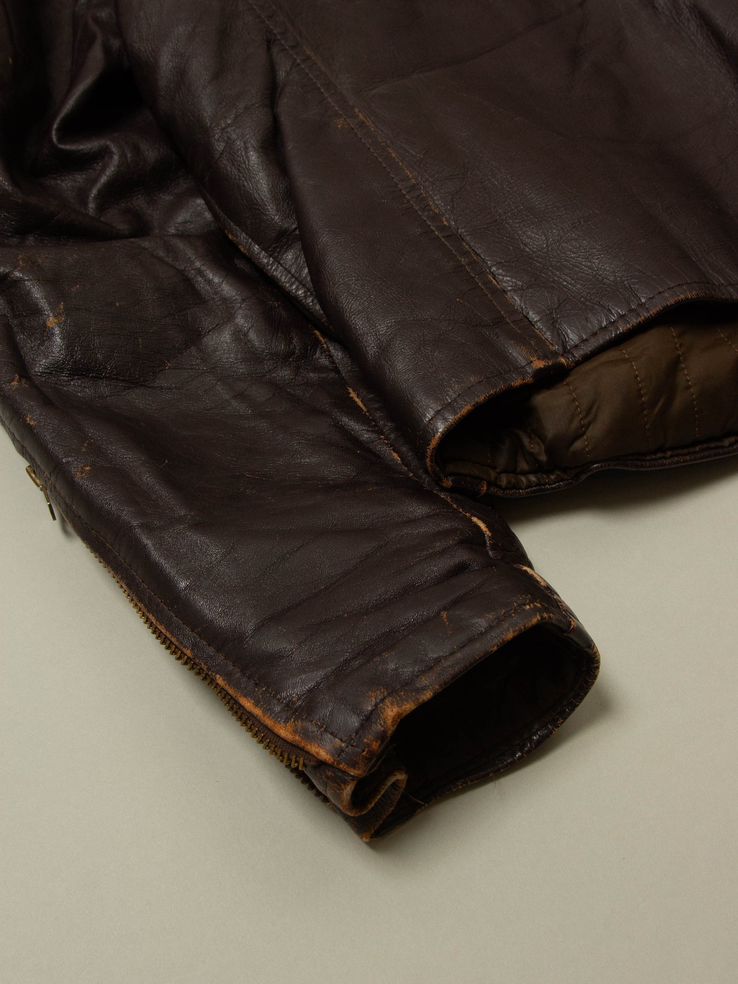 Vtg 1960s Biker Leather Jacket (L)