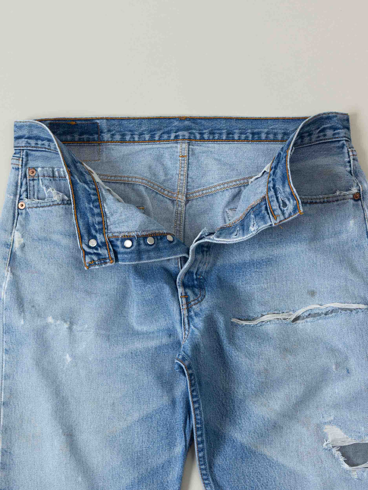 Vtg 1990s Levi's 501 Jeans – Made in USA (34x29)