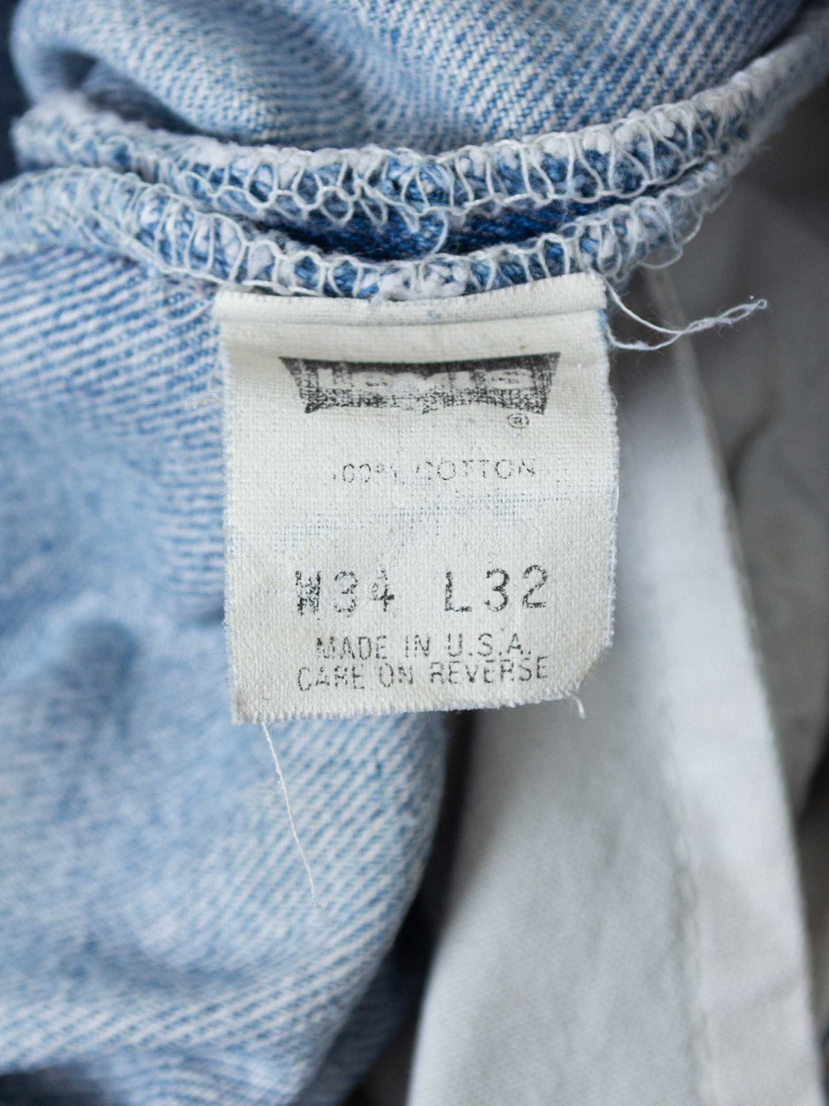 Vtg 1990s Levi's 501 Jeans – Made in USA (32x32)