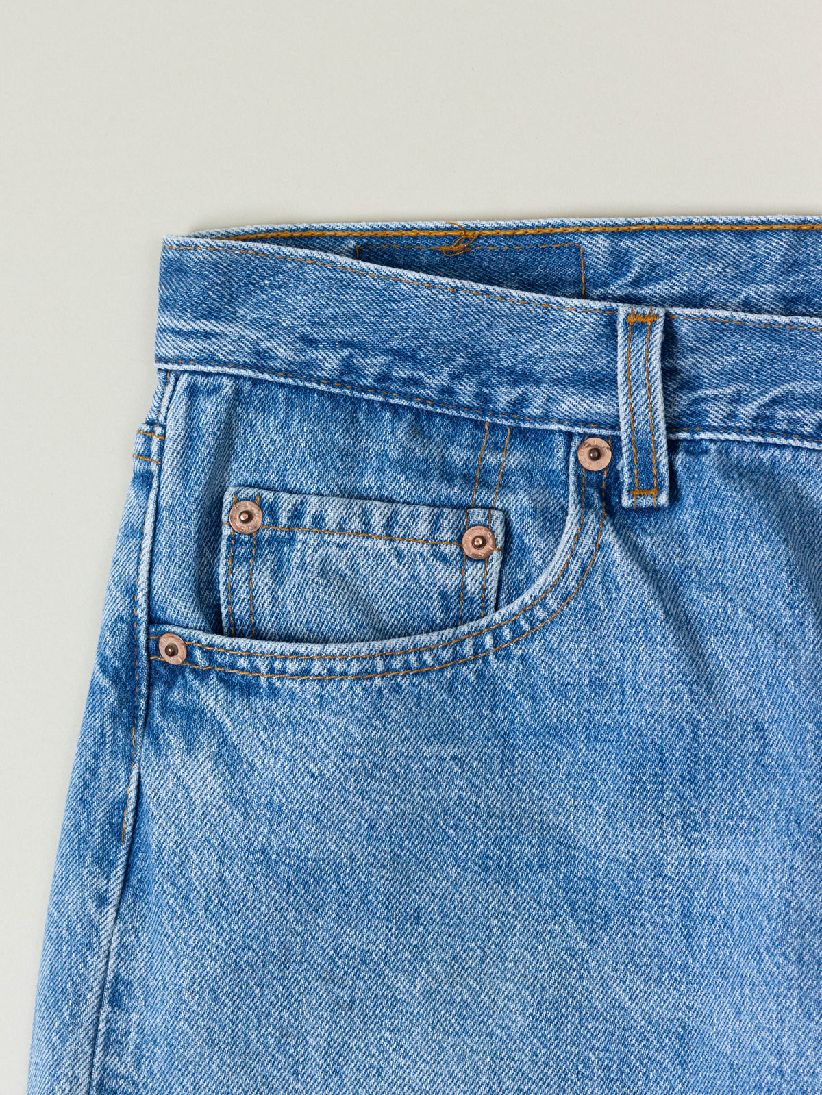 Vtg 1990s Levi's 501 Jeans – Made in USA (34x30)