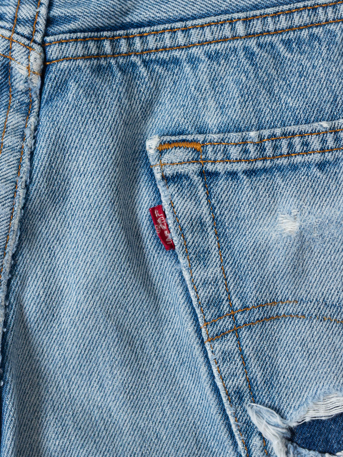 Vtg 1990s Levi's 501 Jeans / Shorts – Made in USA (34x26)