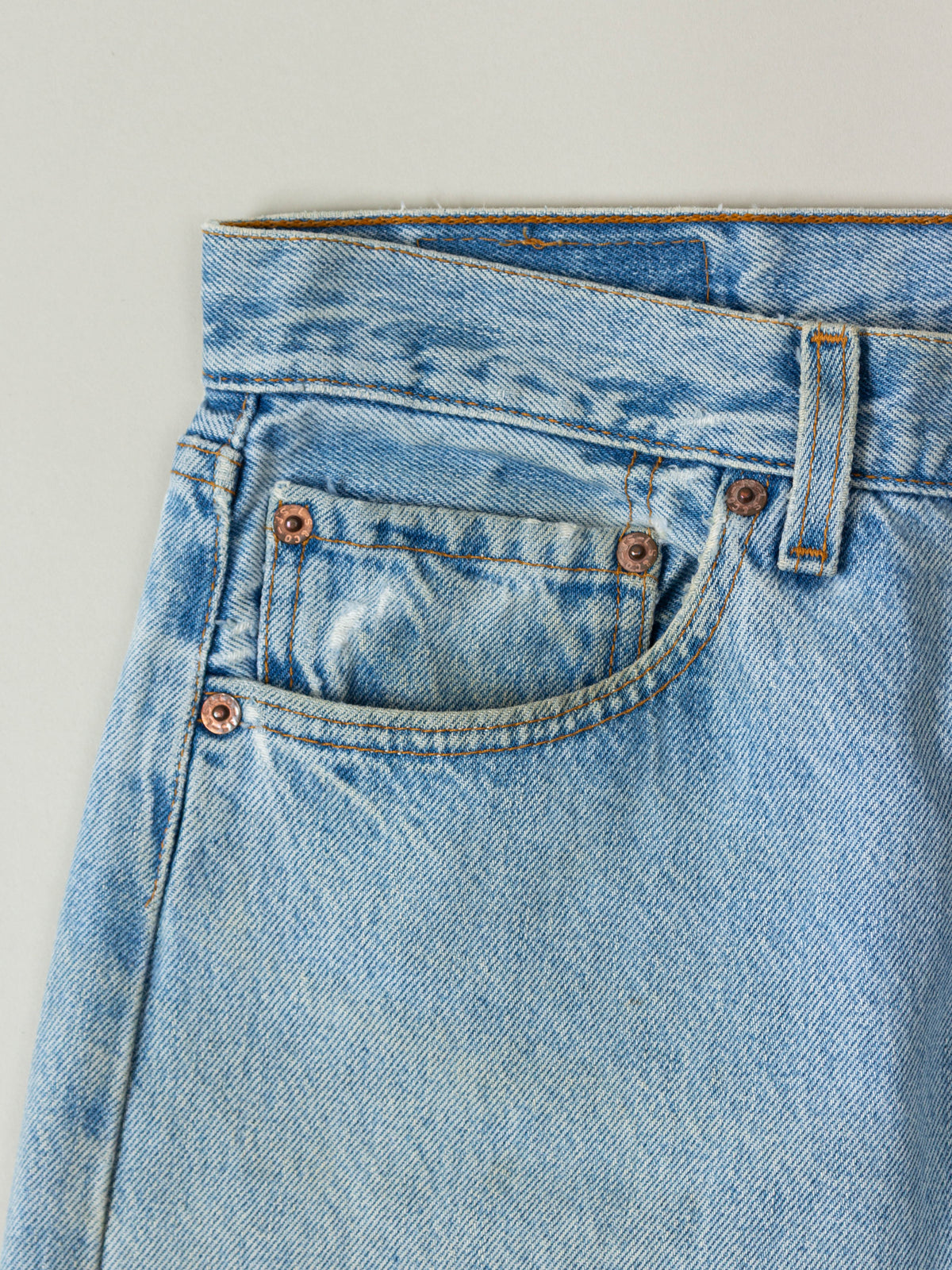 Vtg 1990s Levi's 501 Jeans – Made in USA (32x30)
