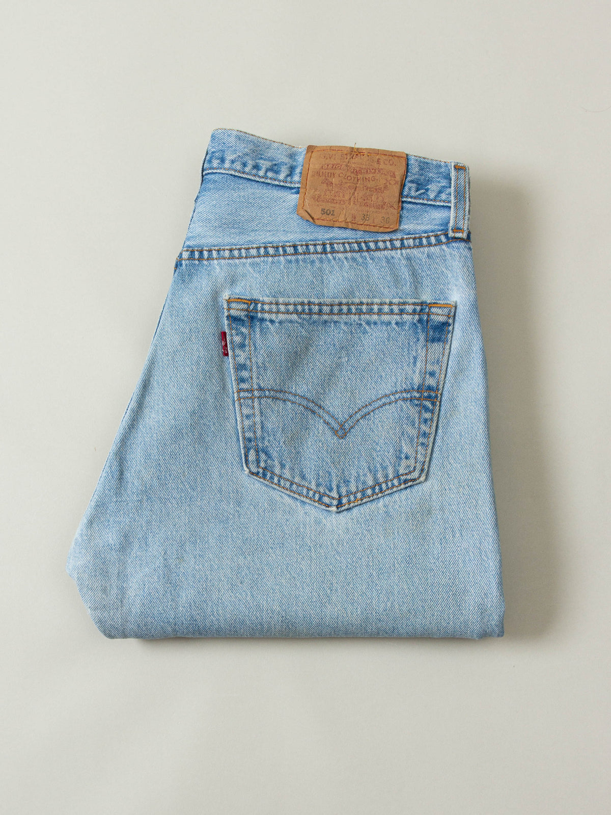 Vtg 1990s Levi's 501 Jeans – Made in USA (32x30)