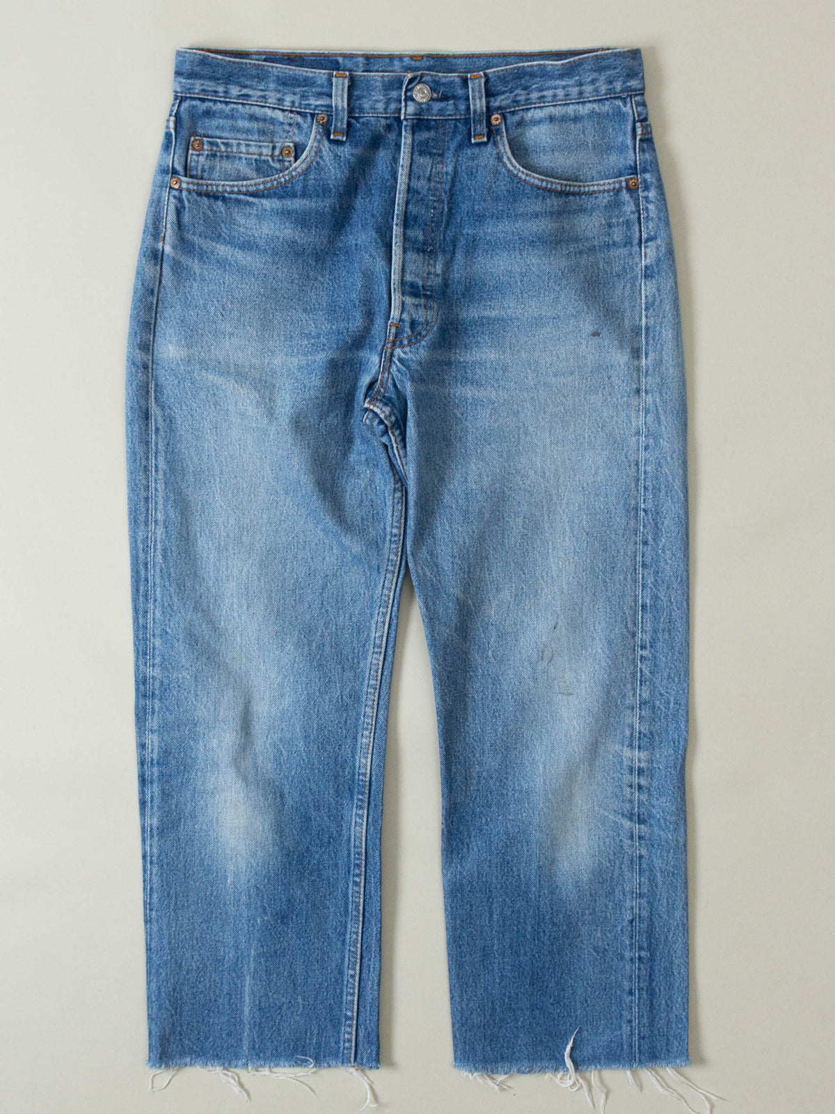Vtg 1980s Levi's 501 Jeans/Shorts – Made in USA (32x26)