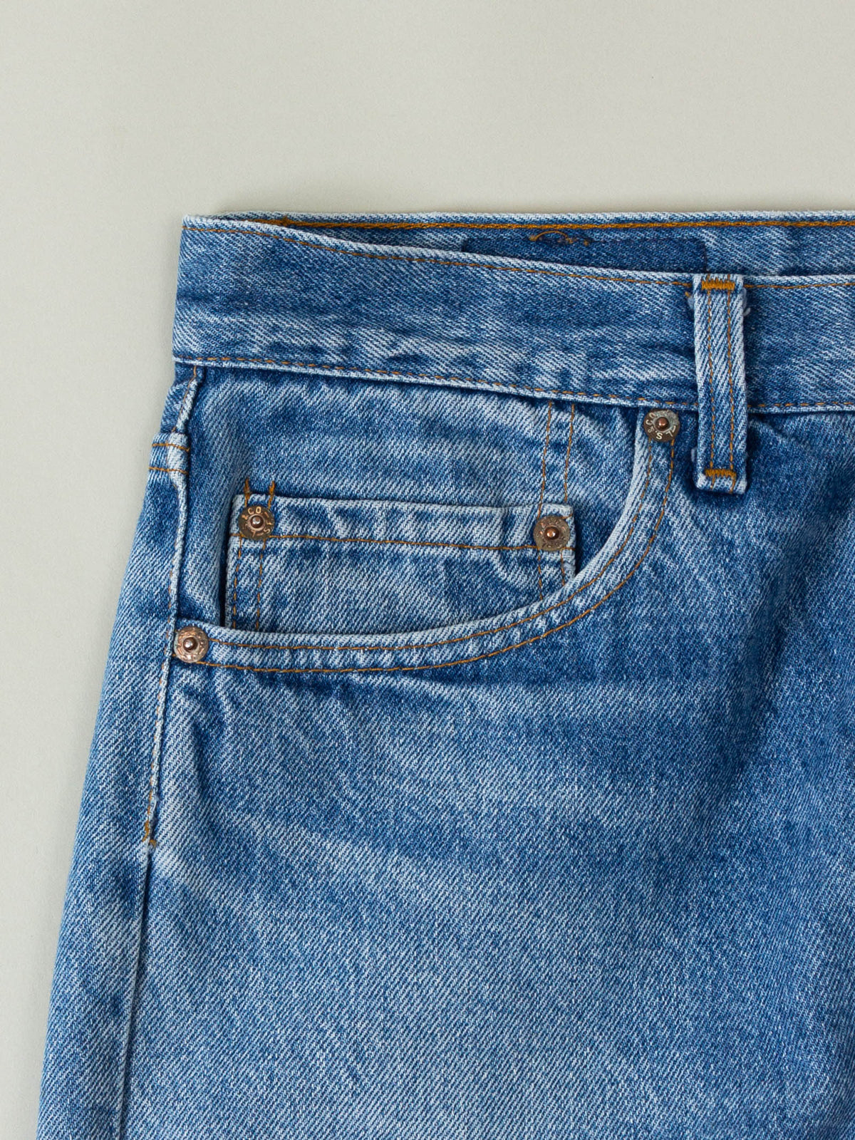 Vtg 1980s Levi's 501 Jeans/Shorts – Made in USA (32x26)