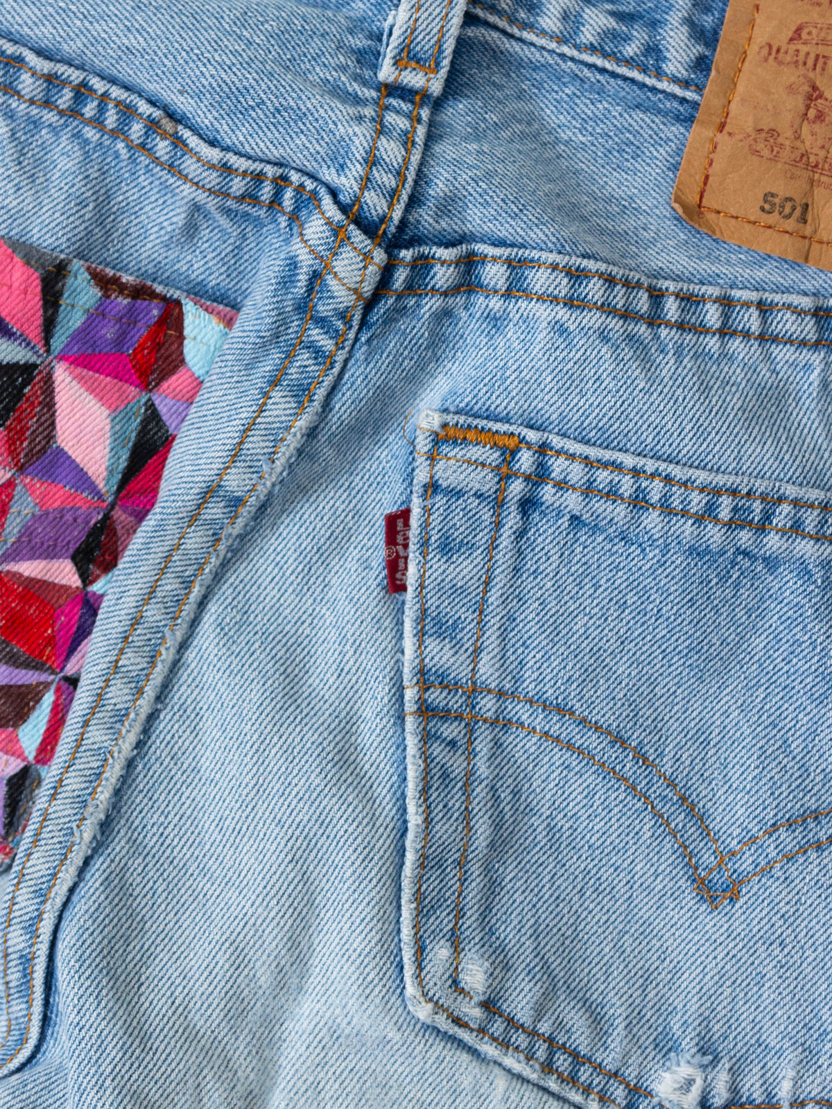 Vtg 1990s Levi's 501 Women's Jeans - Made in USA (26x32)