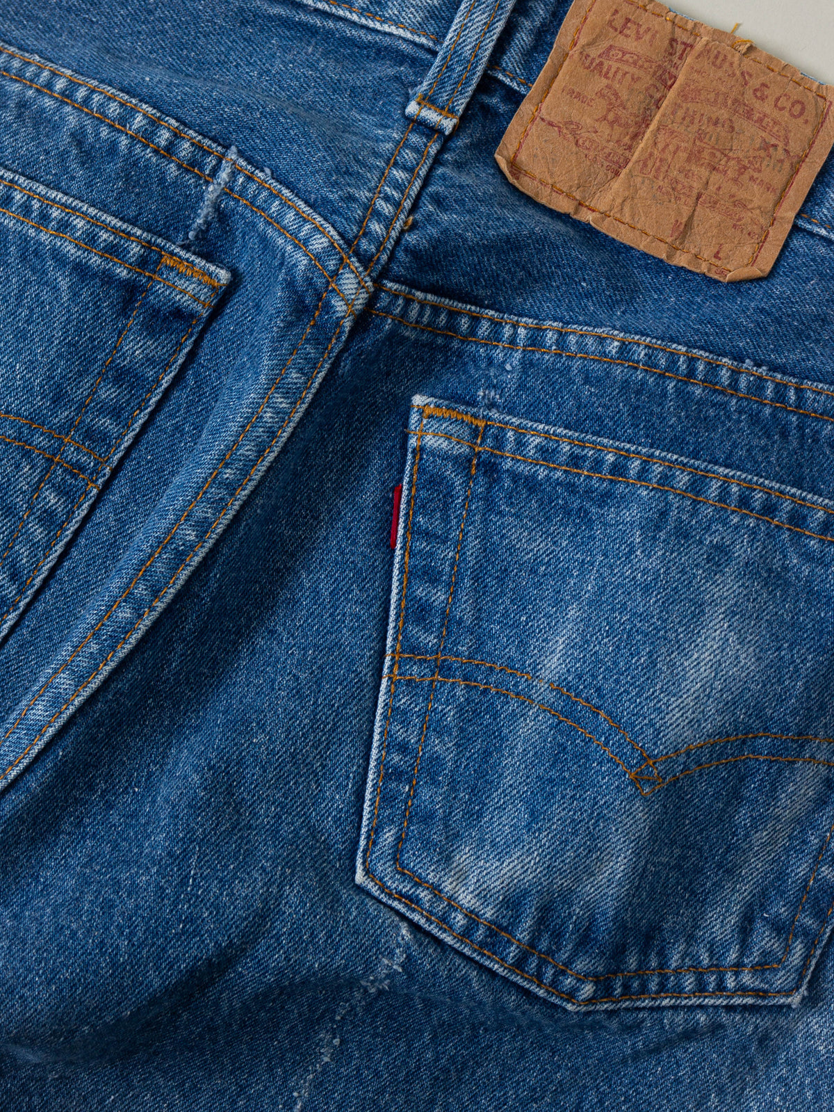Vtg 1990s Levi's 501 Jeans - Made in USA (30x30)