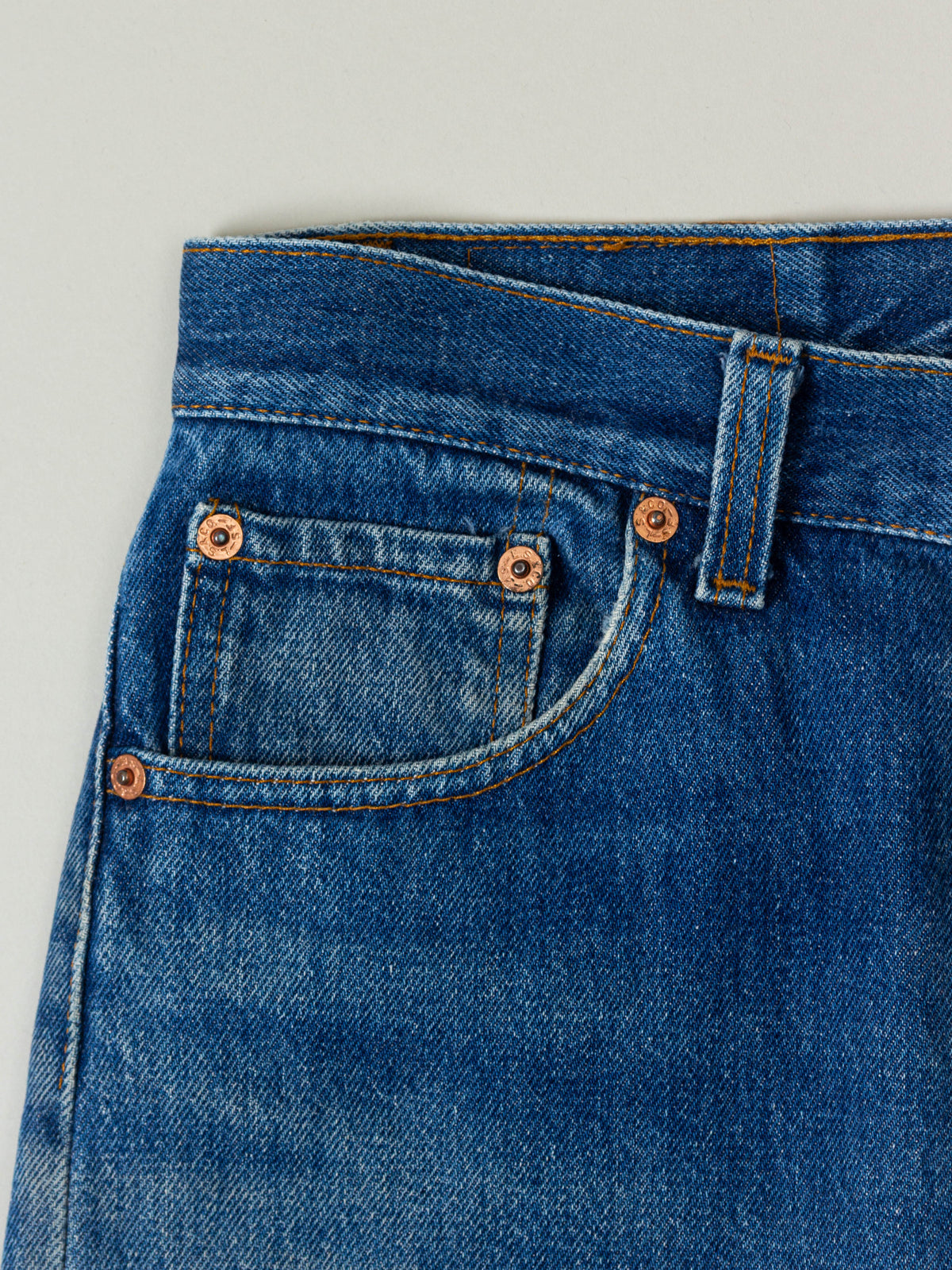 Vtg 1980s Levi's 501 Jeans – Made in USA (28x27)
