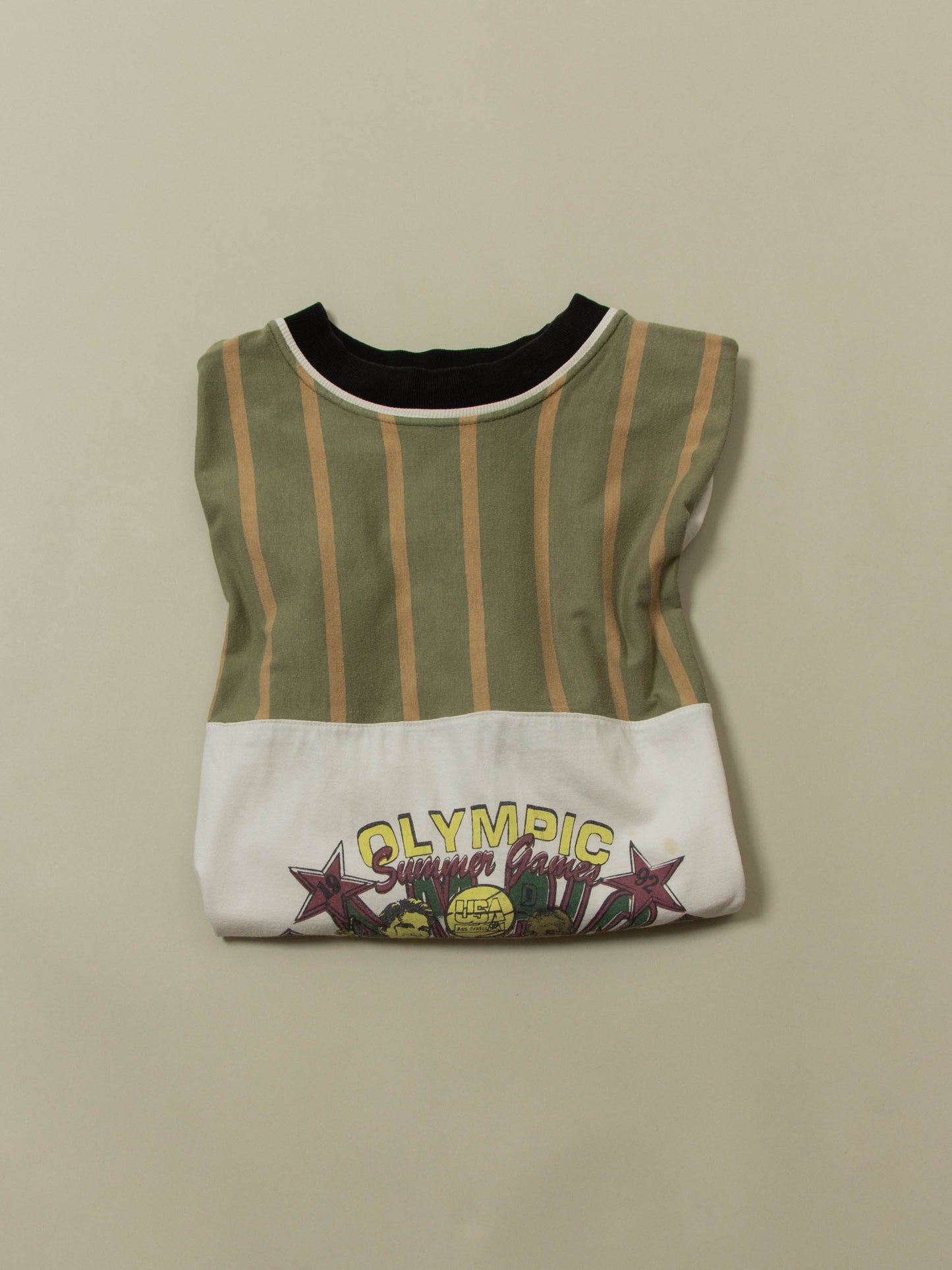 Vtg 1990s 'Dream Team' USA Olympics Basketball Tee (XL)