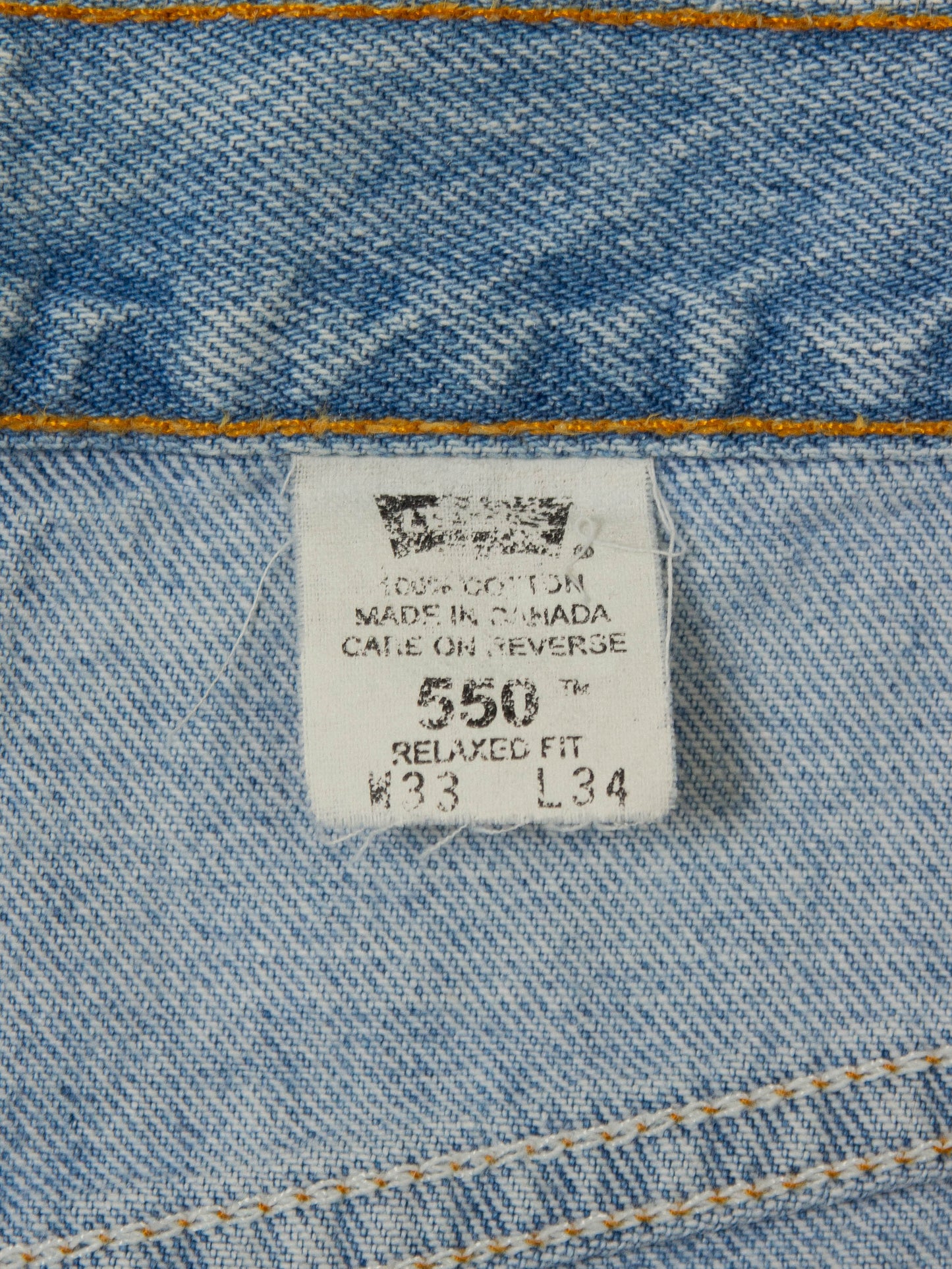 Vtg 1990s Levi's 550 Jeans - Made in Canada (34x36)
