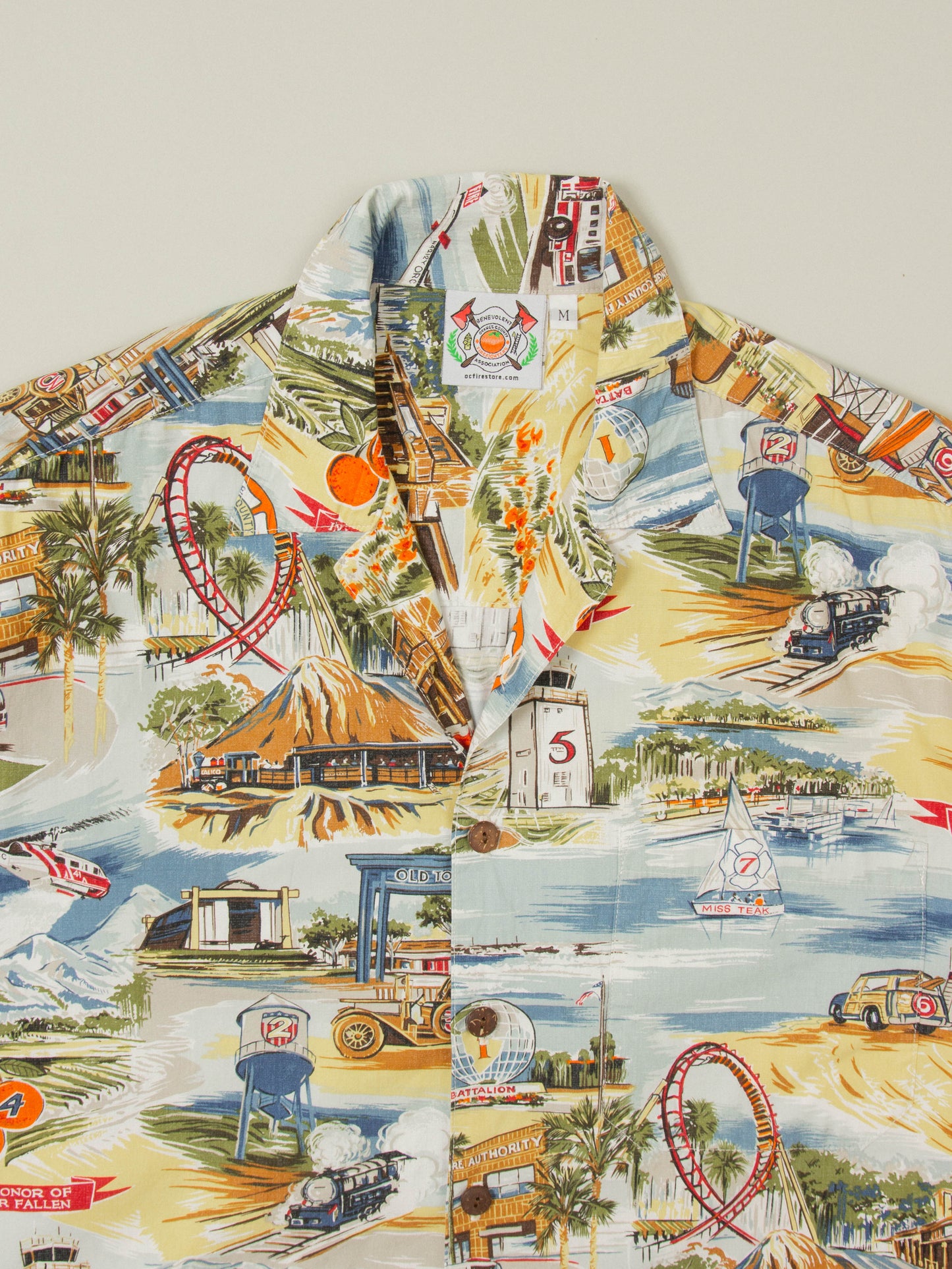 Vtg 1980s 'Firefighters' Hawaii Shirt - Made in USA (M)