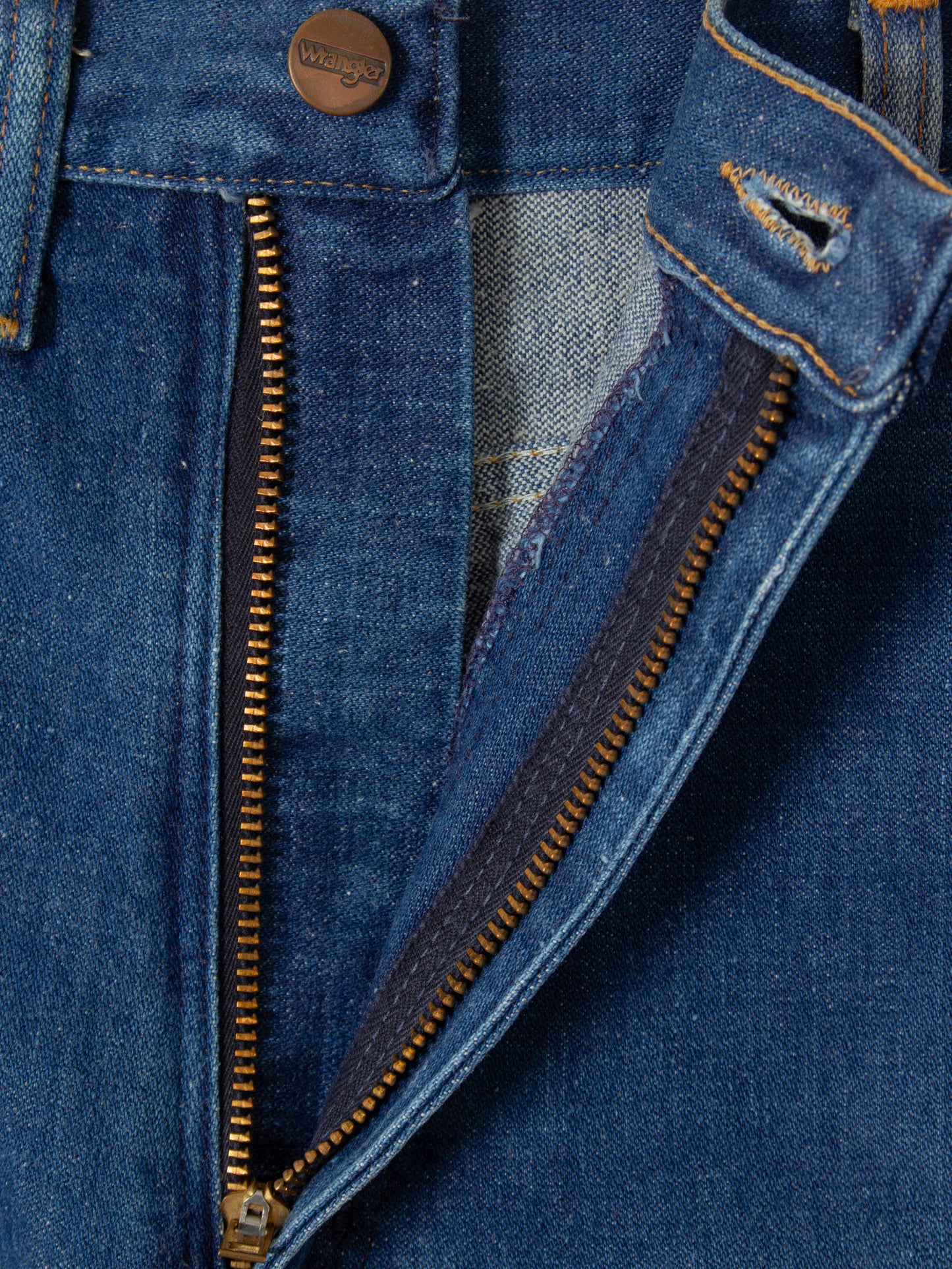Vtg 1970s Bootcut Wrangler Jeans – Made in USA (38x32)