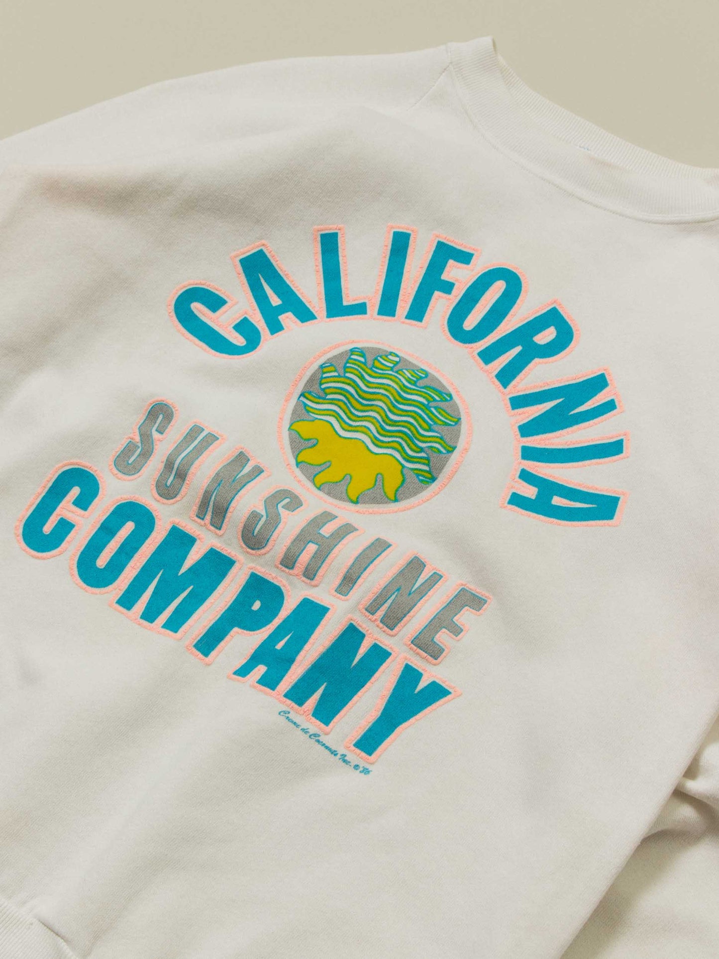 Vtg 1986 'Cali Sunshine Company' Raglan Sweatshirt – Made in USA (M)