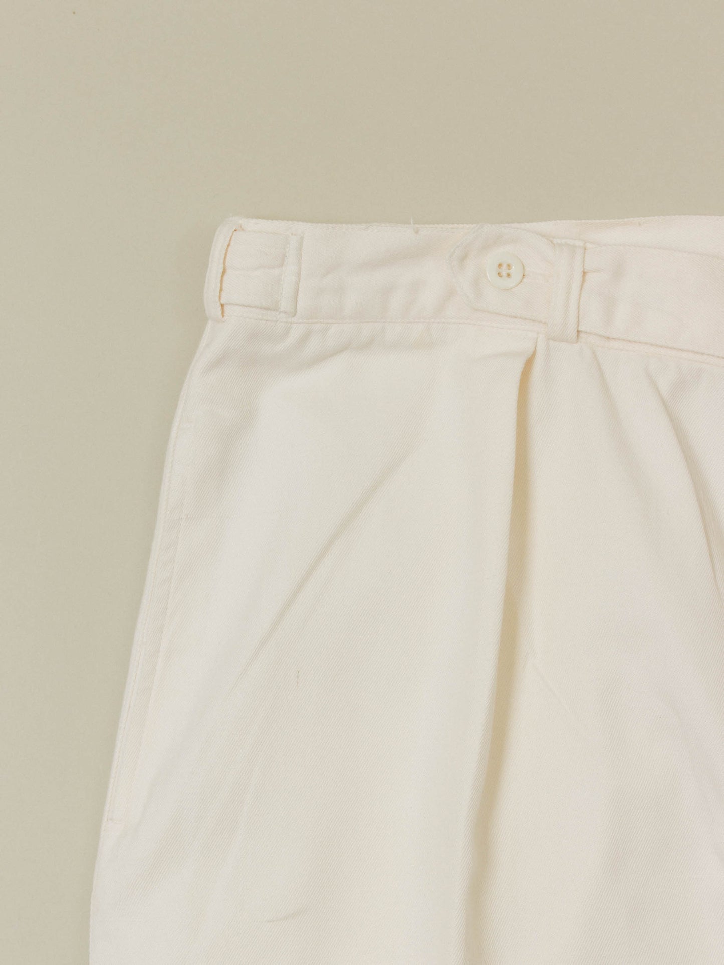 Vtg White Pleated Adjustable Cotton Trousers (38x31)