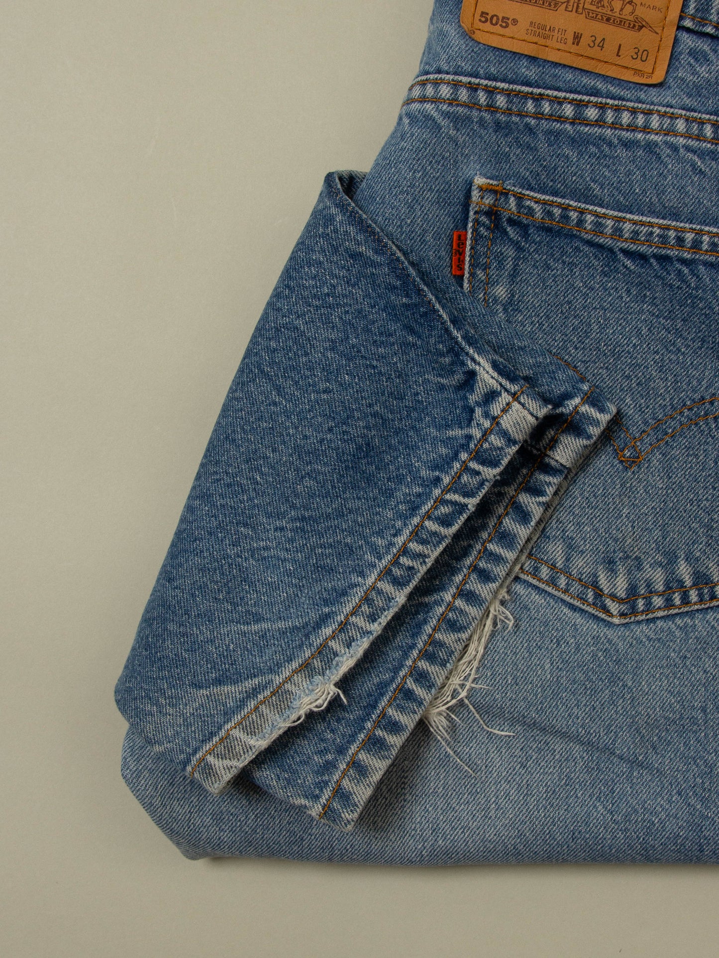 Vtg 1990s Levi's 505 Orange Tab Jeans (34x30)
