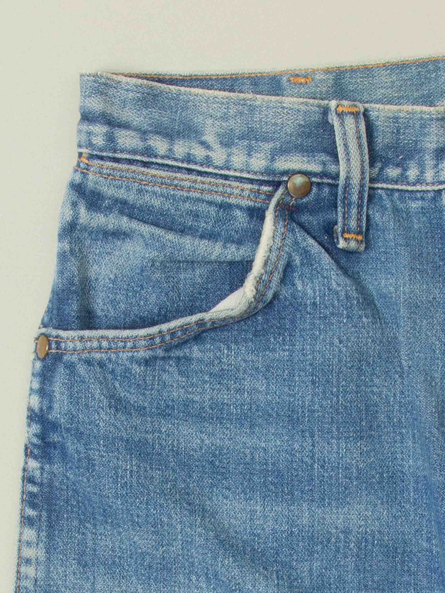 Vtg 1980s Wrangler Jeans – Made in USA (28x30)