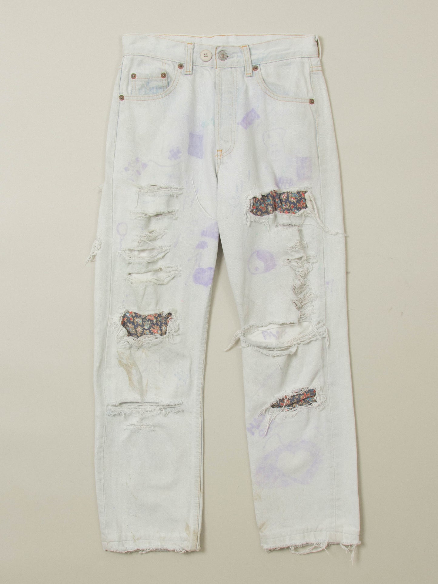 Vtg Customized Levi's 501 Jeans - Made in France (28x26)