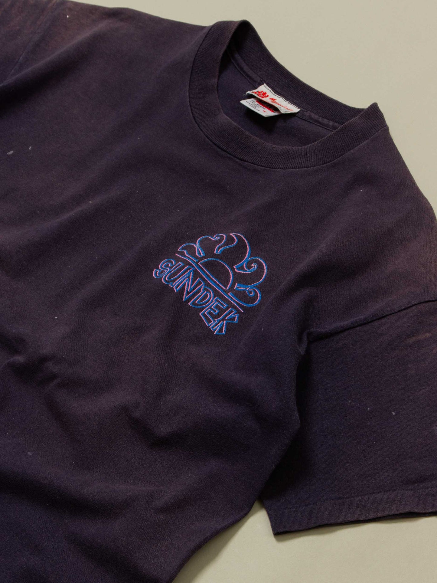 Vtg 1990s Faded Sundek Single Stitch Surf Tee – Made in USA (L)